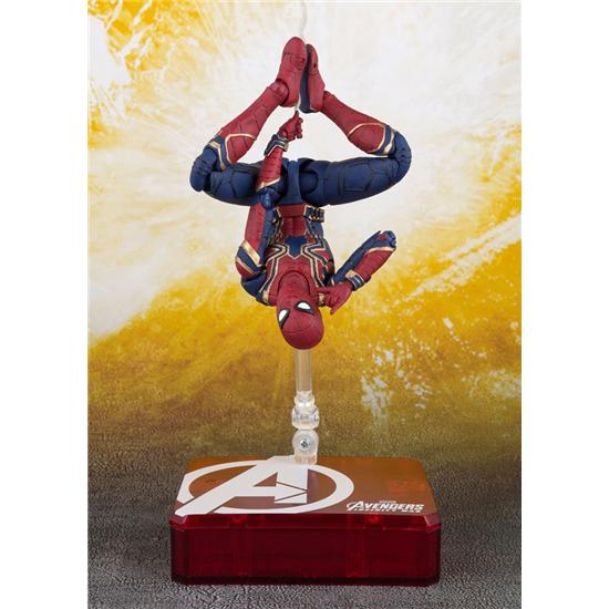 Avengers: Avengers Infinity War S.H. Figuarts Action Figure Iron Spider & Tamashii Stage 14 cm