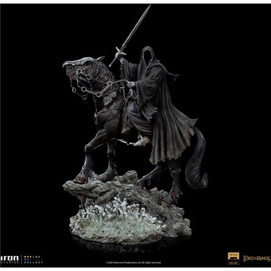 Lord Of The Rings: Nazgul on Horse Deluxe Art Scale Statue 1/10 42 cm