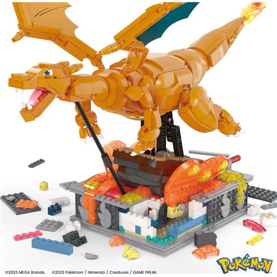 Pokémon: Motion Charizard Mega Construx Construction Set 30 cm