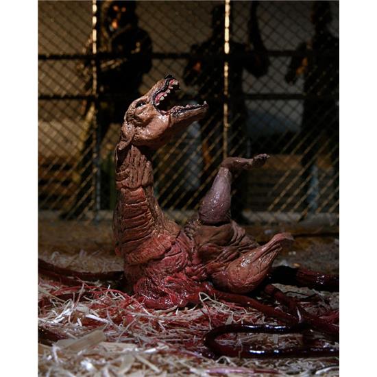 Thing: The Thing Dog Creature Ultimate Deluxe Action Figure 18 cm