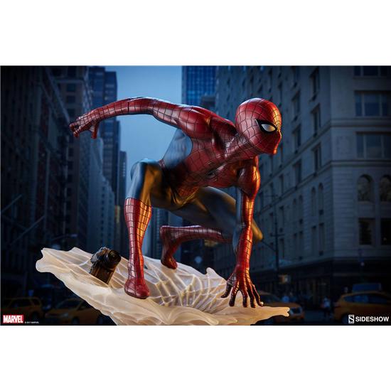 Spider-Man: Marvel Comics Mark Brooks Artist Series Statue Spider-Man 30 cm