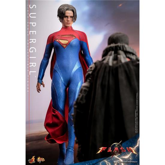 DC Comics: Supergirl Movie Masterpiece Action Figure 1/6 28 cm