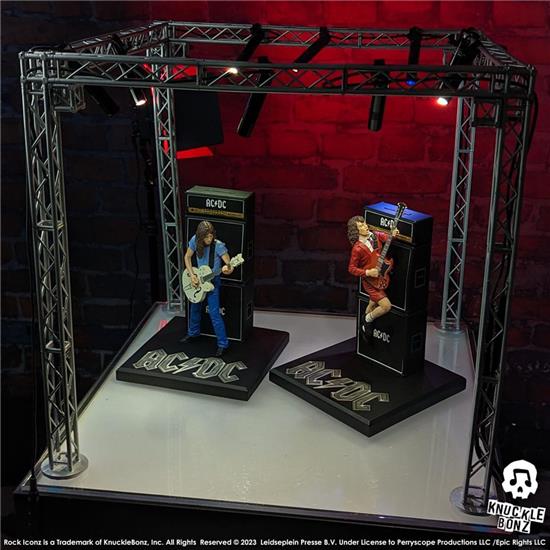 AC/DC: Angus Young III Rock Iconz Statue 25 cm