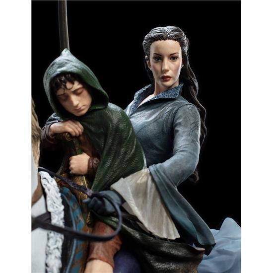 Lord Of The Rings: Lord of the Rings Statue 1/6 Arwen & Frodo on Asfaloth 40 cm