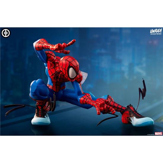 Marvel: Spider-Man by Tracy Tubera Marvel Designer Series Vinyl Statue 19 cm