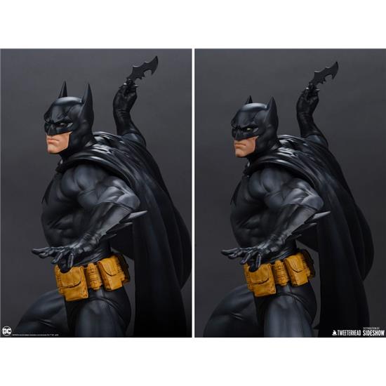Batman: Batman (Black and Gray Edition) DC Comics Maquette 1/6 50 cm