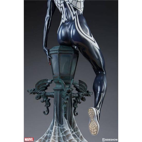 Marvel: Marvel Comics Mark Brooks Artist Series Statue Silk 39 cm