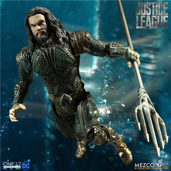 Justice League: Aquaman Action Figure 1/12 15 cm