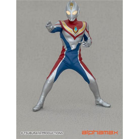 Ultraman: Dyna Light-Up Action Figure 16 cm