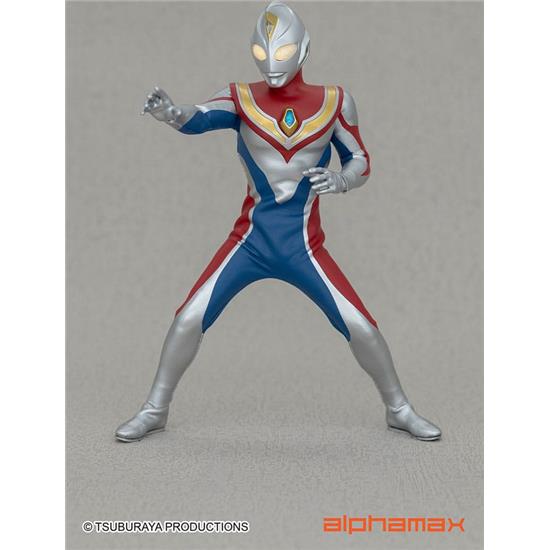 Ultraman: Dyna Light-Up Action Figure 16 cm