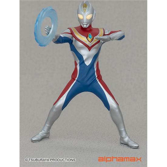 Ultraman: Dyna Light-Up Action Figure 16 cm