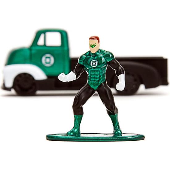 Green Lantern: Green Lantern 1952 Chevy COE Diecast Model 1/32