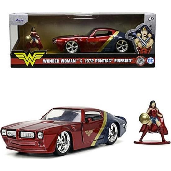 DC Comics: Wonder Woman 1972 Pontiac Firebird Diecast Model 1/32