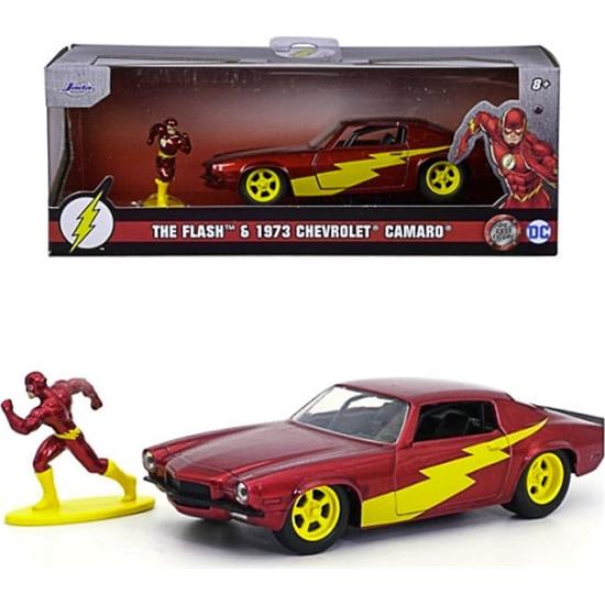 DC Comics: Flash Chevy Camaro Diecast Model 1/32