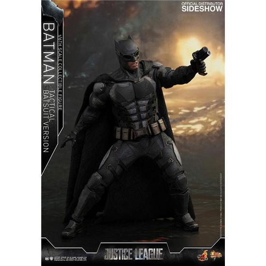 Batman: Justice League Movie Masterpiece Action Figure 1/6 Batman Tactical Batsuit Version 33 cm