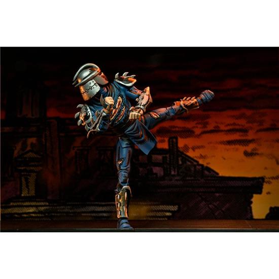 Ninja Turtles: Battle Damaged Shredder (Mirage Comics) Action Figure 18 cm