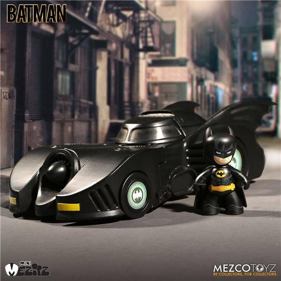 DC Comics: DC Universe Mez-Itz 1989 Batman & Batmobile