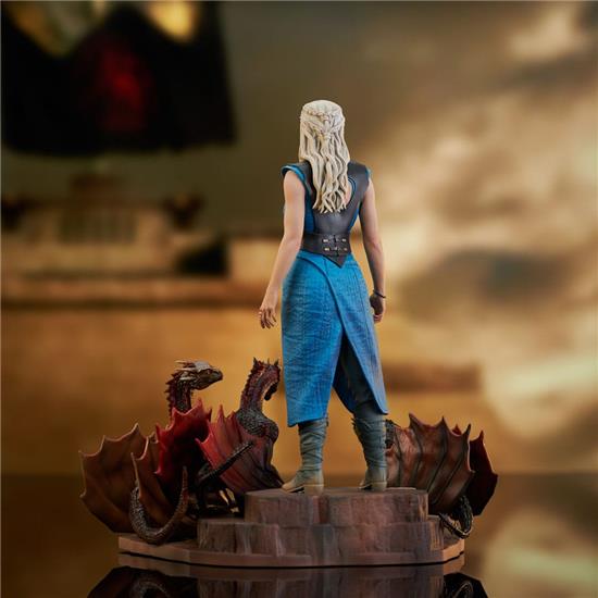 Game Of Thrones: Daenerys Targaryen Deluxe Gallery Statue 24 cm