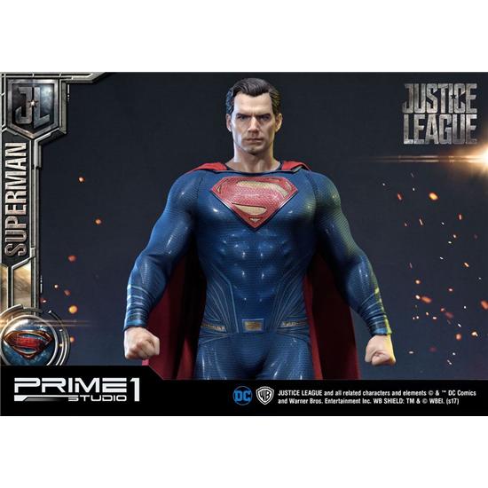 Justice League: Justice League Statue Superman 84 cm