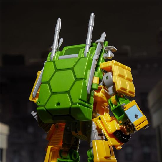 Transformers: Party Wallop Action Figure 18 cm