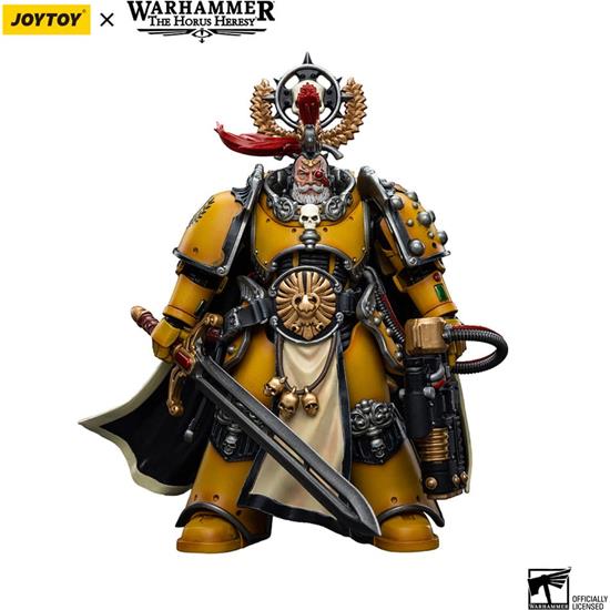 Warhammer: Imperial Fists Legion Praetor with Power Sword Action Figure 1/18 12 cm