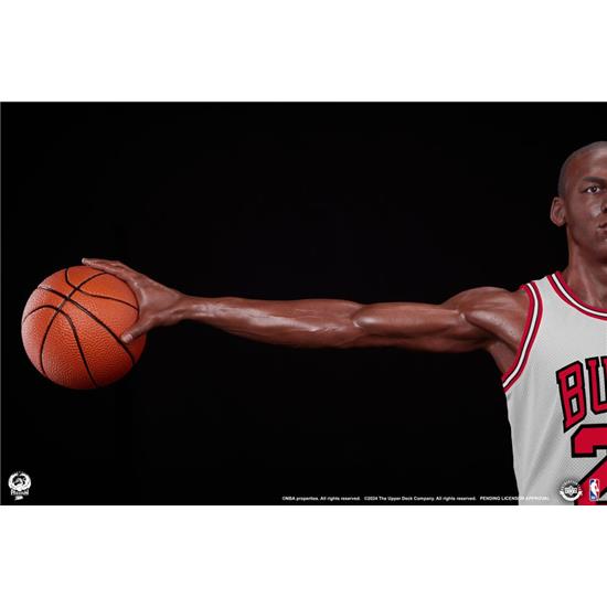 NBA: Michael Jordan Wings NBA Legends Life-Size Buste 81 cm