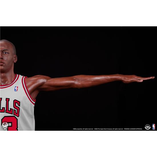 NBA: Michael Jordan Wings NBA Legends Life-Size Buste 81 cm