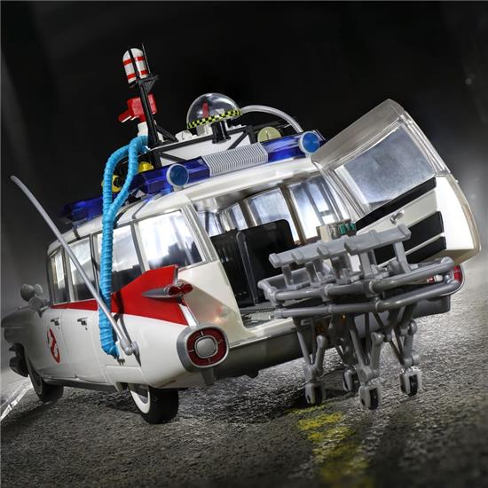 Ghostbusters: Ecto-1 (1984) Plasma Series Vehicle 1/18