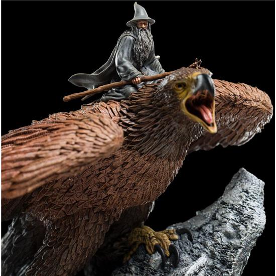 Lord Of The Rings: Lord of the Rings Statue Gandalf on Gwaihir 15 cm