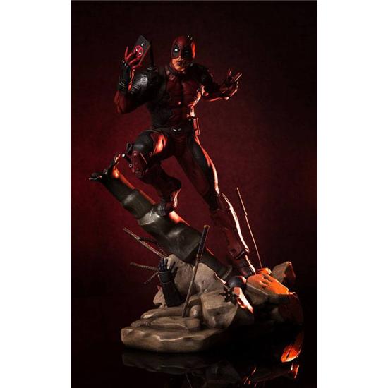 Deadpool: Marvel Comics PrototypeZ Statue 1/6 Deadpool by Erick Sosa 46 cm