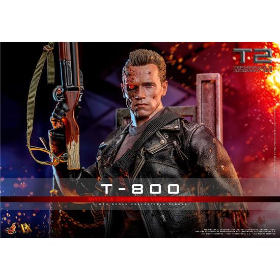 Terminator: T-800 Battle Damaged Version 2.0 Movie Masterpiece Action Figure 1/6 32 cm