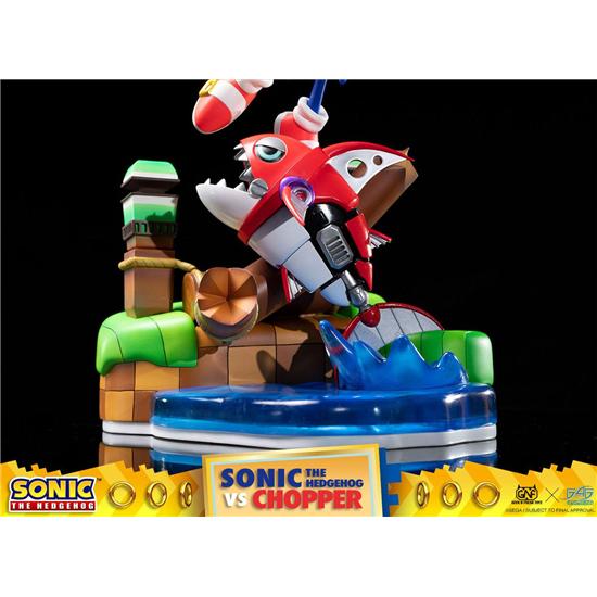 Sonic The Hedgehog: Sonic Generations Diorama Sonic vs Chopper 28 cm