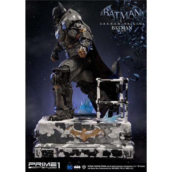 Batman: Batman Arkham Origins Statue Batman XE Suit 79 cm