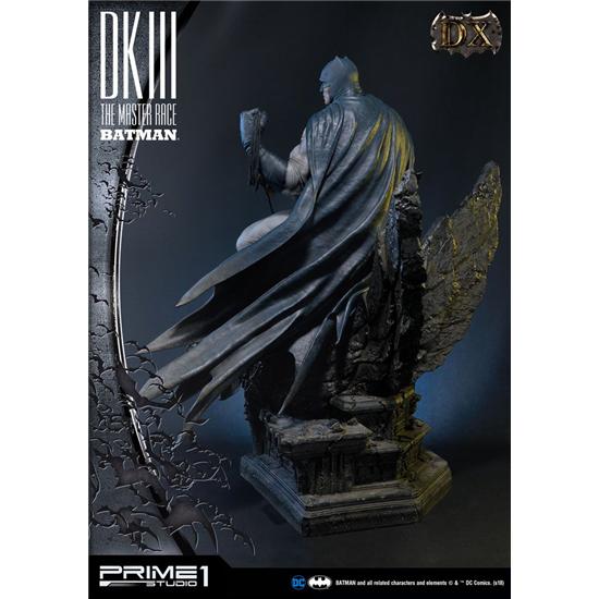 Batman: Dark Knight III The Master Race Statue 1/3 Batman Deluxe Ver. 102 cm