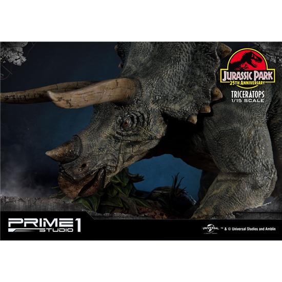Jurassic Park & World: Jurassic Park Statue 1/15 Triceratops 32 cm