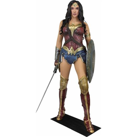 DC Comics: Wonder Woman Life-Size Statue Wonder Woman (Foam Rubber/Latex) 185 cm