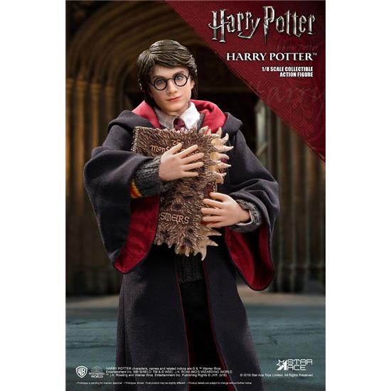 Harry Potter: Harry Potter Real Master Series Action Figure 1/8 Harry Potter 2.0 Uniform Ver. 23 cm