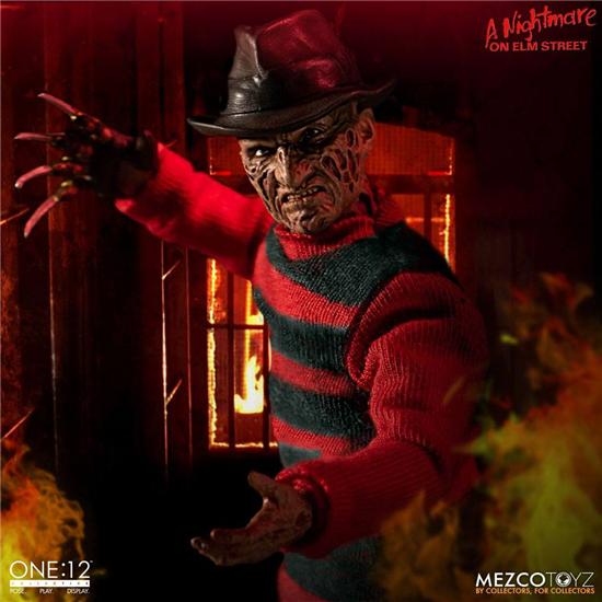 A Nightmare On Elm Street: Nightmare On Elm Street Action Figure 1/12 Freddy Krueger 17 cm