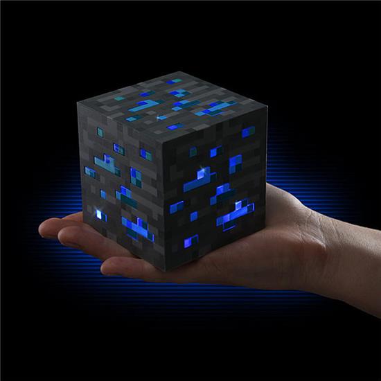 Minecraft: Diamond ore natlampe