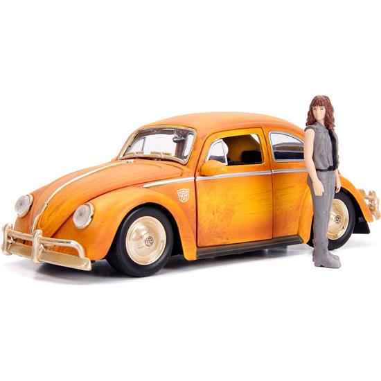 Transformers: Transformers Bumblebee Diecast Model 1/24 Volkswagen Beetle with Figure