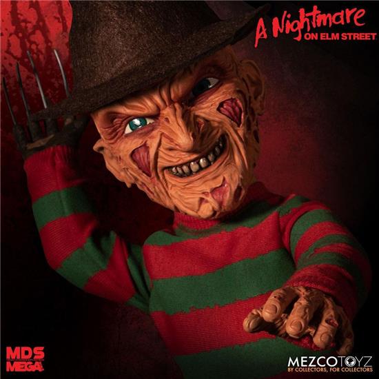 A Nightmare On Elm Street: Nightmare On Elm Street Mega Scale Talking Action Figure Freddy Krueger 38 cm