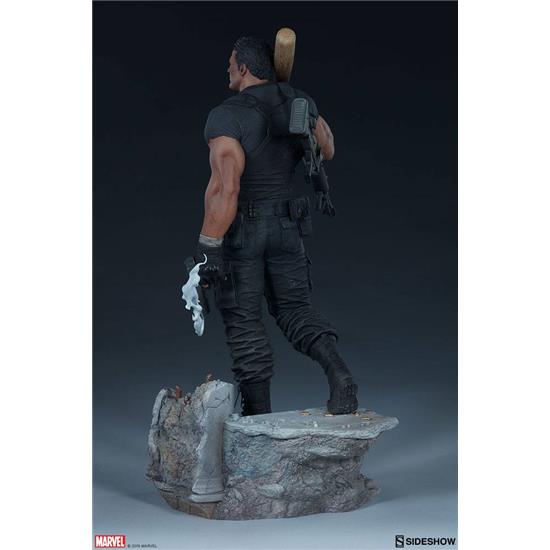 Marvel: Marvel Premium Format Figure The Punisher 56 cm