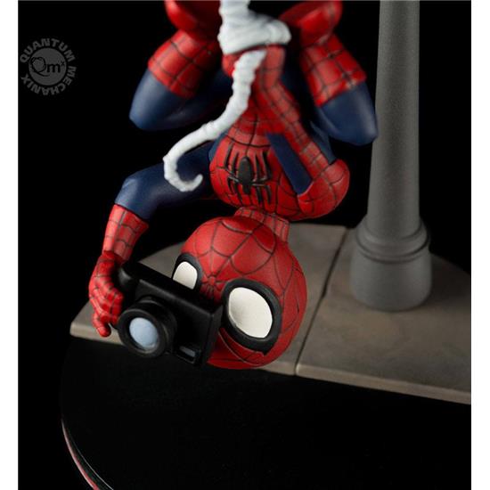 Spider-Man: Marvel Comics Q-Fig Figure Spider-Man Spider Cam 14 cm