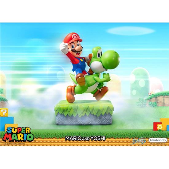 Super Mario Bros.: Super Mario Statue Mario & Yoshi 48 cm