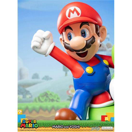 Super Mario Bros.: Super Mario Statue Mario & Yoshi 48 cm