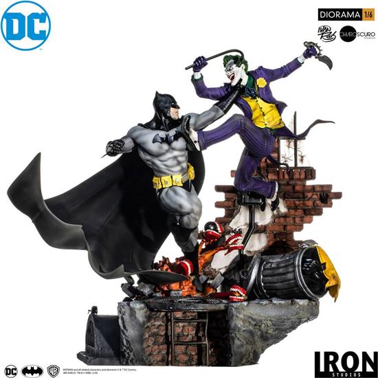Batman: DC Comics Diorama 1/6 Batman vs Joker Battle by Ivan Reis 52 cm