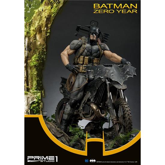 Batman: DC Comics Statue Batman Zero Year 64 cm