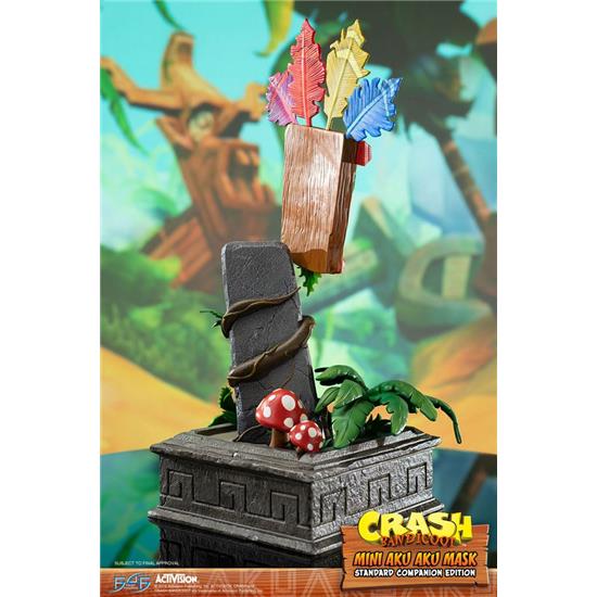 Crash Bandicoot: Crash Bandicoot Statue Mini Aku Aku Mask 40 cm