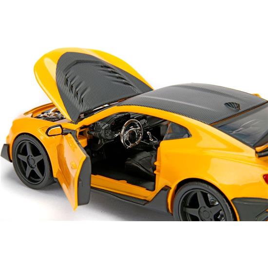 Transformers: Chevy Camaro Bumblebee with Collectible Coin Diecast Model 1/24