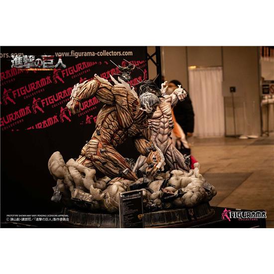Attack on Titan: Eren vs Armored Titan Elite Exclusive Statue 61 cm